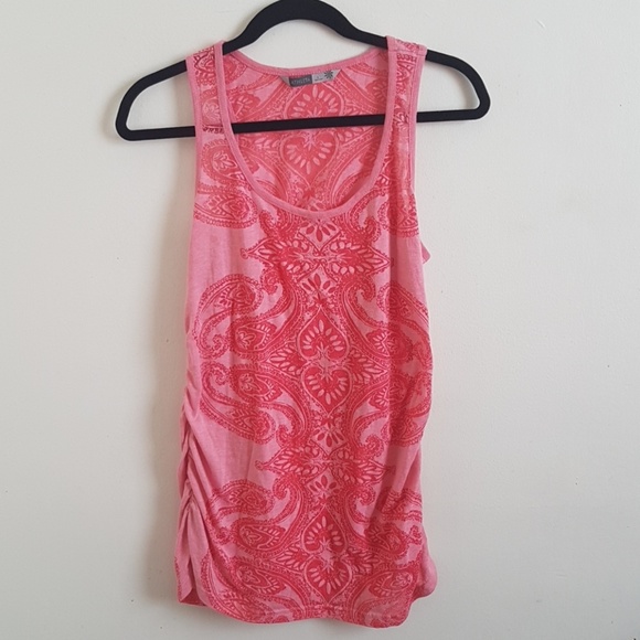 Athleta Tops - ATHLETA TANK TOP